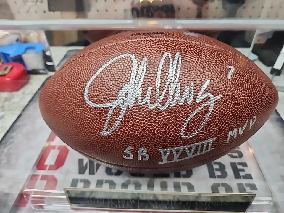 约翰·埃尔韦签名威尔逊 NFL 足球带展示盒安装记忆证书。 — 第 3/4 张图片