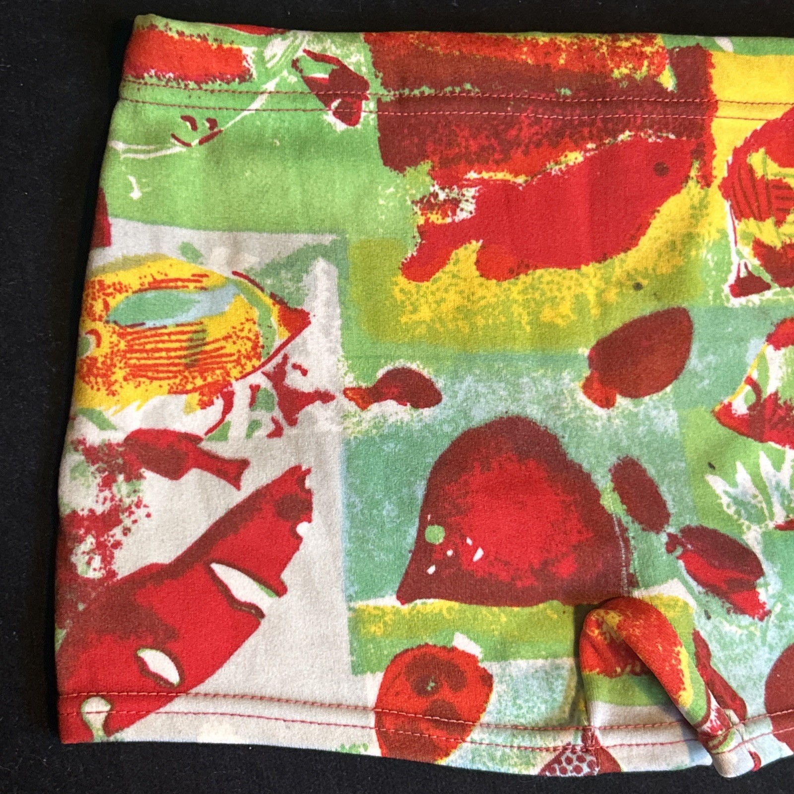 VINTAGE 1970s FISH PRINT SWIMMING TRUNKS, BUCKLE TRIM,  (11.5" Across Waist) 6