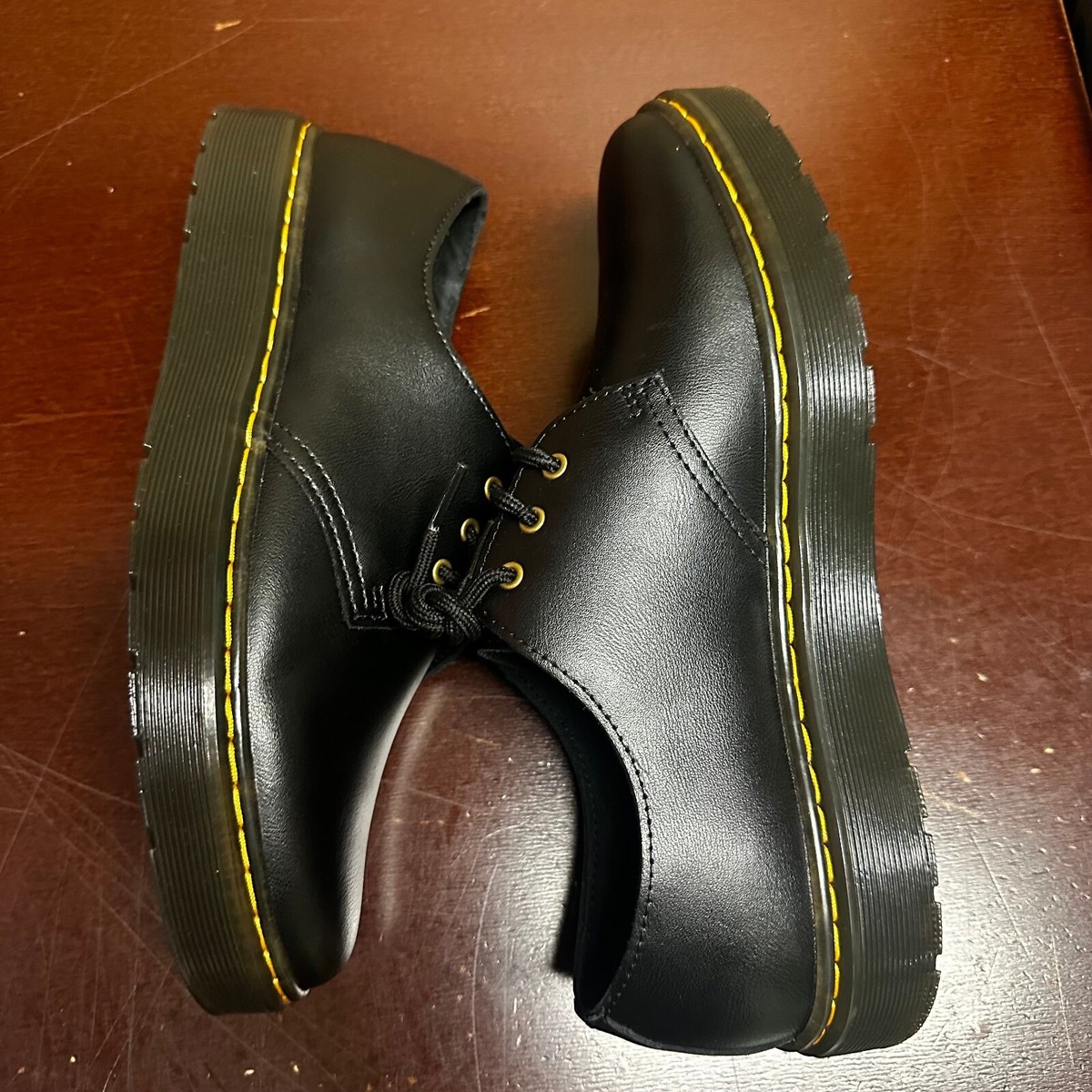 Men\'s Sz 11 Dr Martens AW004 Black Leather Low Top Lace Up Oxford Shoes. Perfect Dr Martens Aw004 In Men main image 2