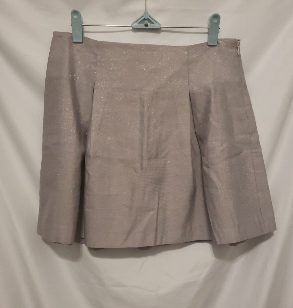 BCBGeneration Light Grey Pleated Tennis Skirt Size 8 with Zip and Lining