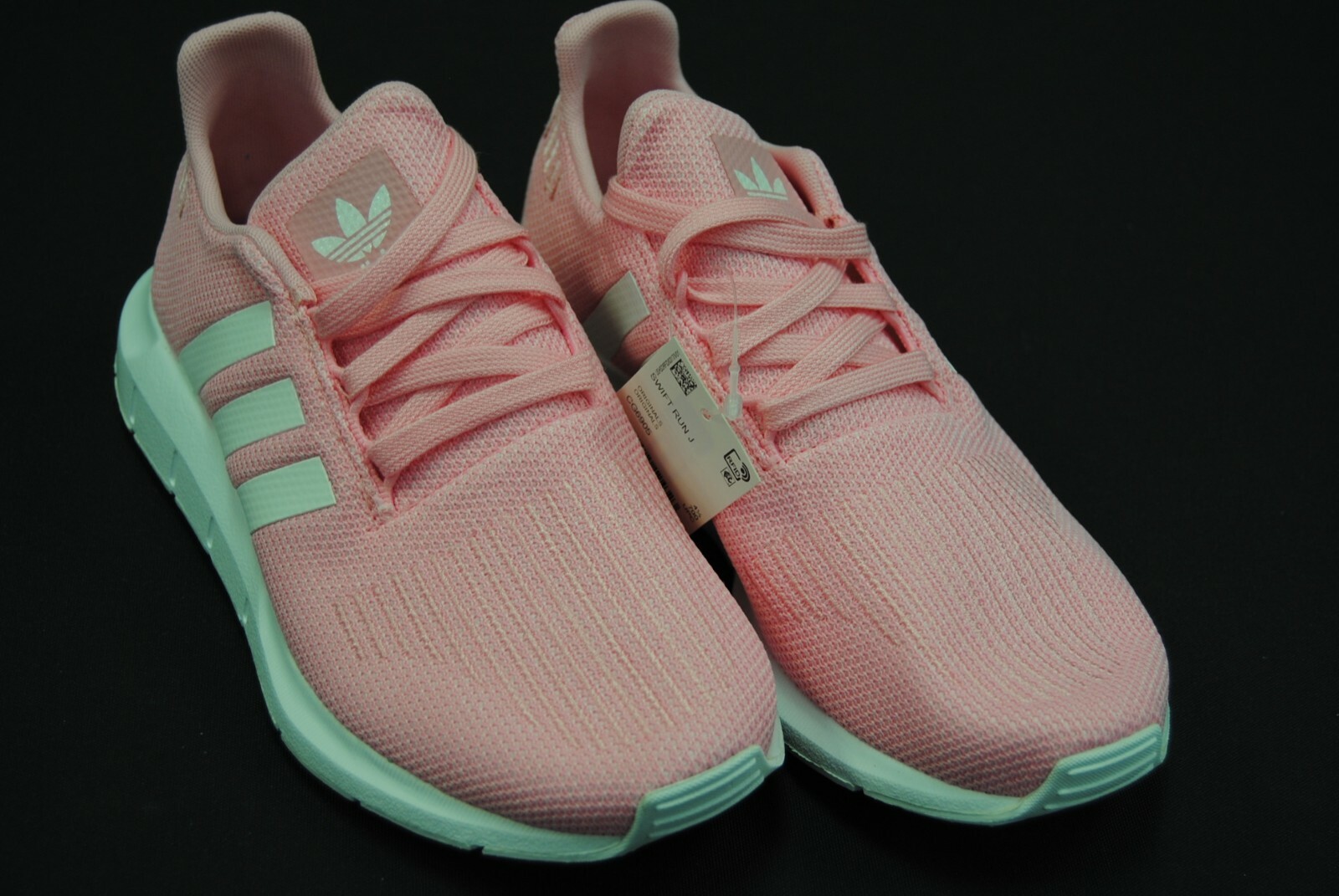 light pink adidas swift run