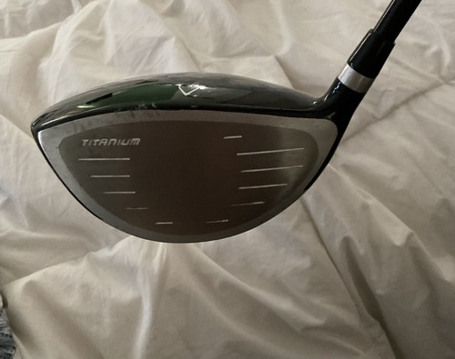 Top Flite Gamer Driver 10.5* RH 42in NV Graphite Shaft Regular Flex - Picture 14 of 19