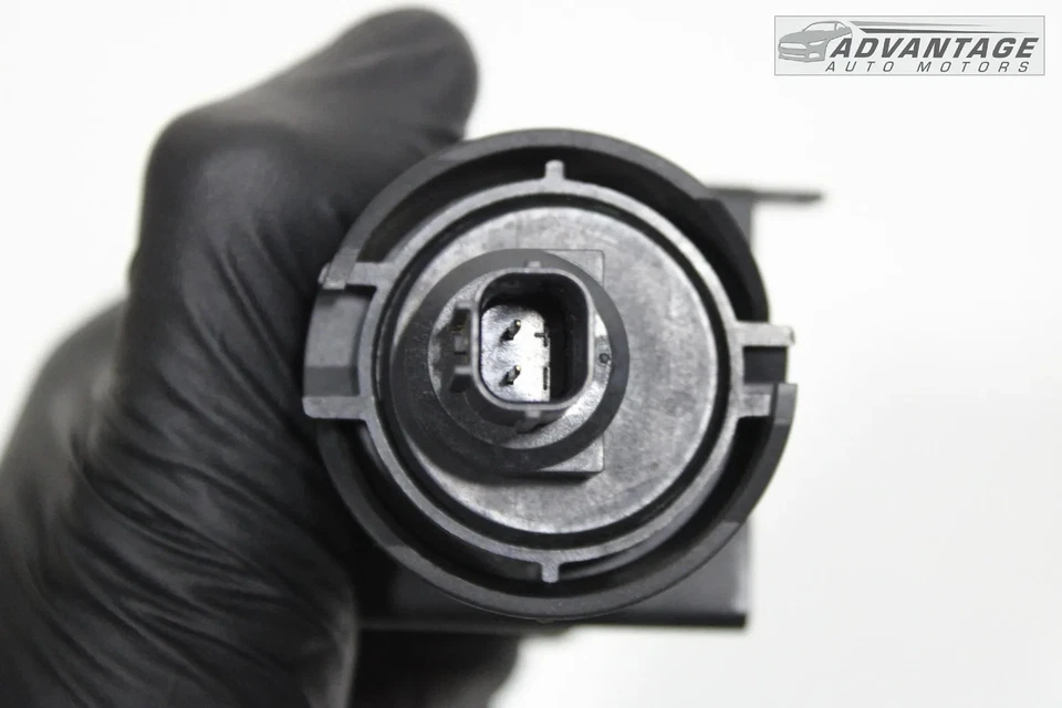 2014-2019 MERCEDES BENZ CLA250 2.0L FUEL VAPOR CANISTER PURGE VENT SOLENOID OEM - Image 4 of 4