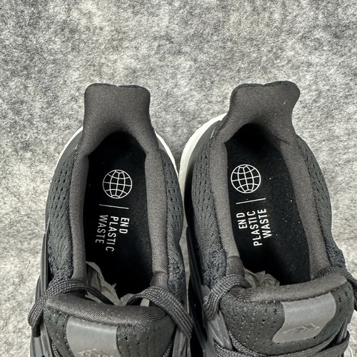 Adidas Ultraboost 1.0 Running Shoes Womens Size 8.5 Black White HQ4206 - Picture 7 of 10