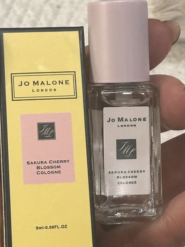 Colonia Jo Malone Sakura flor de cerezo 9 ml/0,3 fl. oz. Spray de viaje Foto 2 de 4