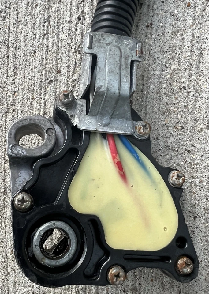 Interruptor de engranajes transmisión automática VOLVO 960/V90/S90 9466013 Foto 3 de 4