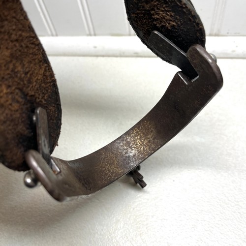 Espuelas ganadoras de colección CUTTING HORSE ASSOCIATION HCHA RARAS - Imagen 7 de 15