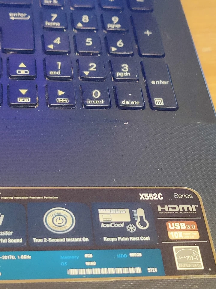 Portátil Asus X552C 15.6" NVIDIA GeForce GT 710M, I3 3217u. 1,80 GHz, 6 GB de RAM - Imagen 3 de 4