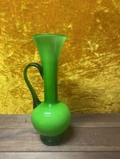 Vintage Empoli Italy Murano Chartreuse Green Cased Glass Jug Pitcher Vase 9.5”