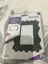 Crafters Companion Foilpress - Stamp 'N' Cut Dies Cardmaking Lyon Frame New