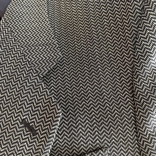 Giorgio Armani Le Collezioni Vintage Blazer 42L Beige Chevron Neiman Marcus - Picture 7 of 11