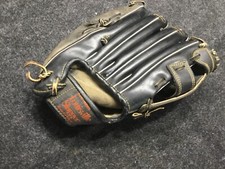 louisville slugger baseball mitt 10  11"