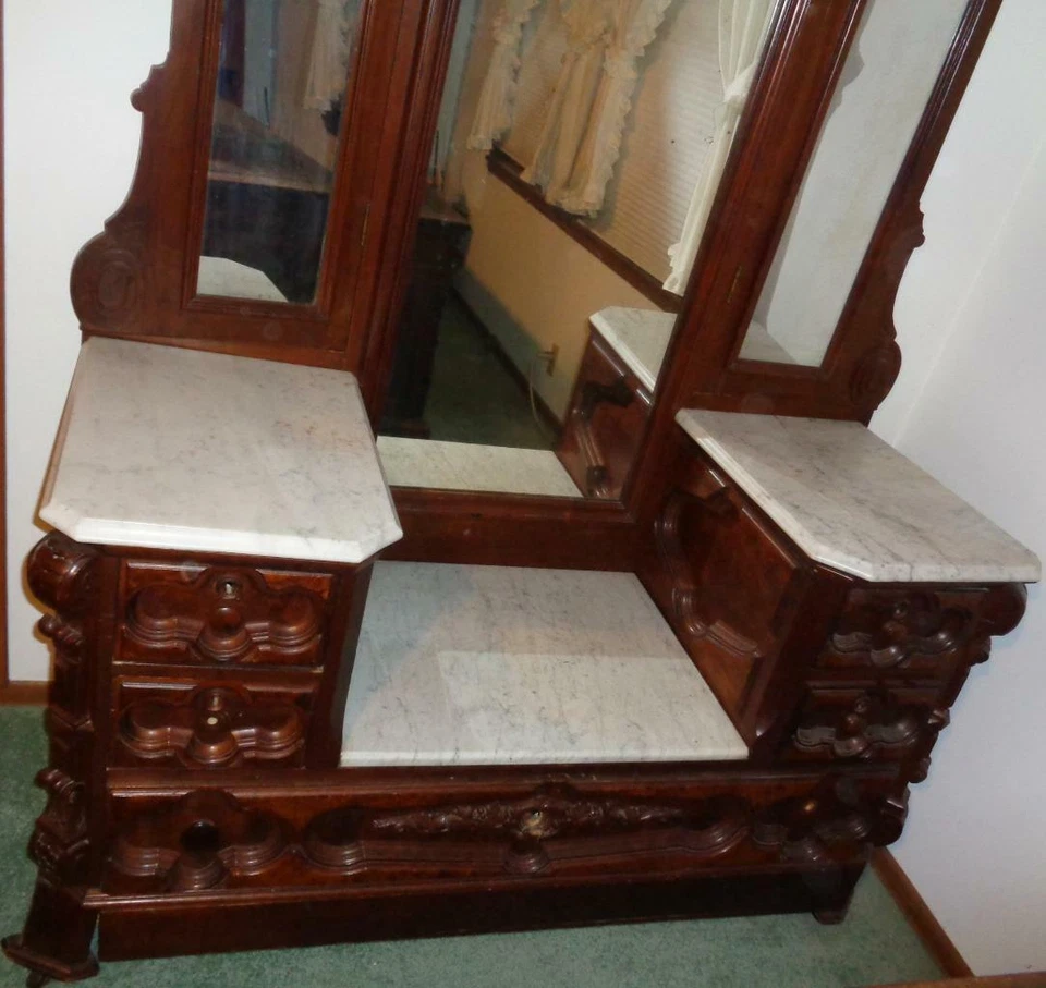 Amazing Victorian Walnut & Burled Rosewood Marble Top Vanity – TRIPLE MIRROR - Image 3 of 4
