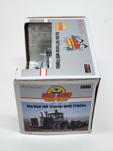 Big Bud 740 Tractor With Triples By SpecCast 1/64 Prairie Monster Series - Picture 11 of 12