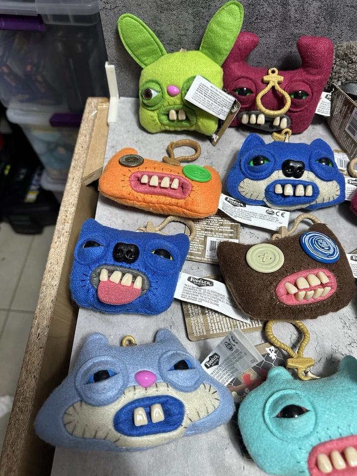 18 SPINMASTER Fuggler Funny Ugly Monster Plush Clip On KEY CHAIN Pouch Buttons - Image 4 of 4