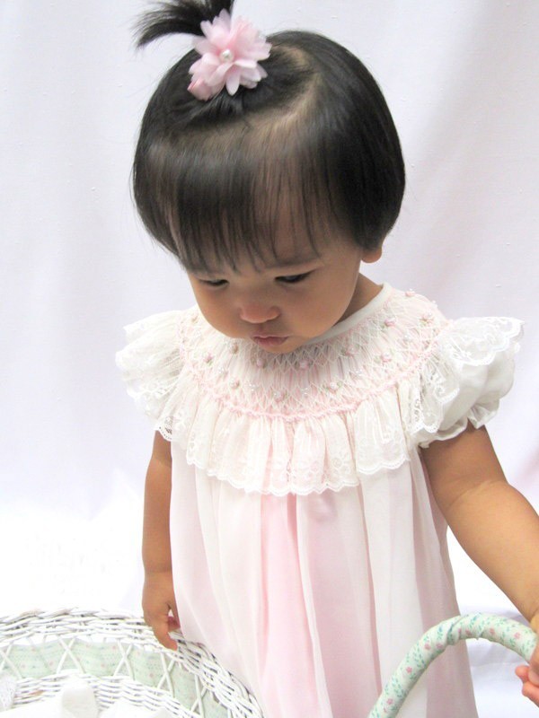 NWT Will'beth Ivory Pink Sheer Pearl Smocked Bishop Dress preemie Baby Girls 00