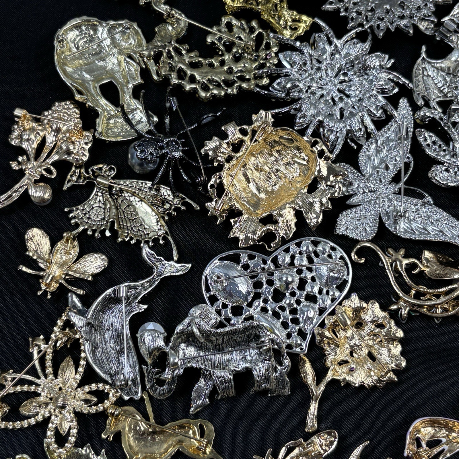 Mostly Modern Assorted Unsigned Brooch Pin Lot Of… - image 21