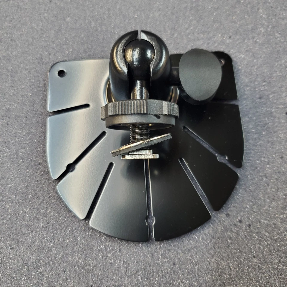 RVS Monitor Systems 2.4G Digital Color 5.6-inch LCD Wireless RVS-5FLW - Image 3 of 4