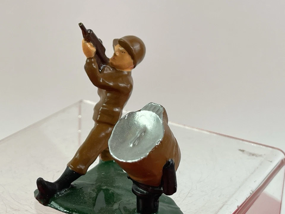 Cobertizo de metal Like Nate's Garage Bruce Hebron Primera Guerra Mundial Ejército de Estados Unidos reflector personalizado con MG Foto 2 de 4