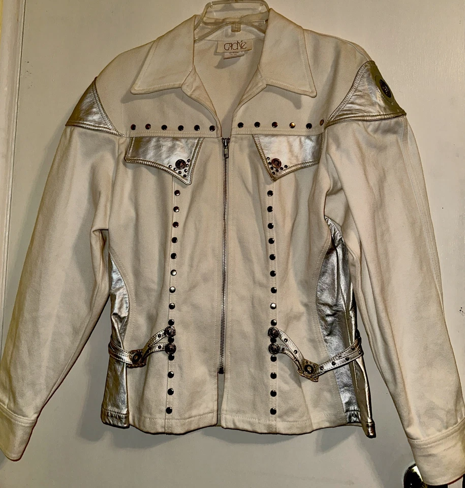 Chaqueta de Moto Cache Vintage Off White Plateada Tachonada Cuero Cabeza de León Talla M Foto 2 de 4