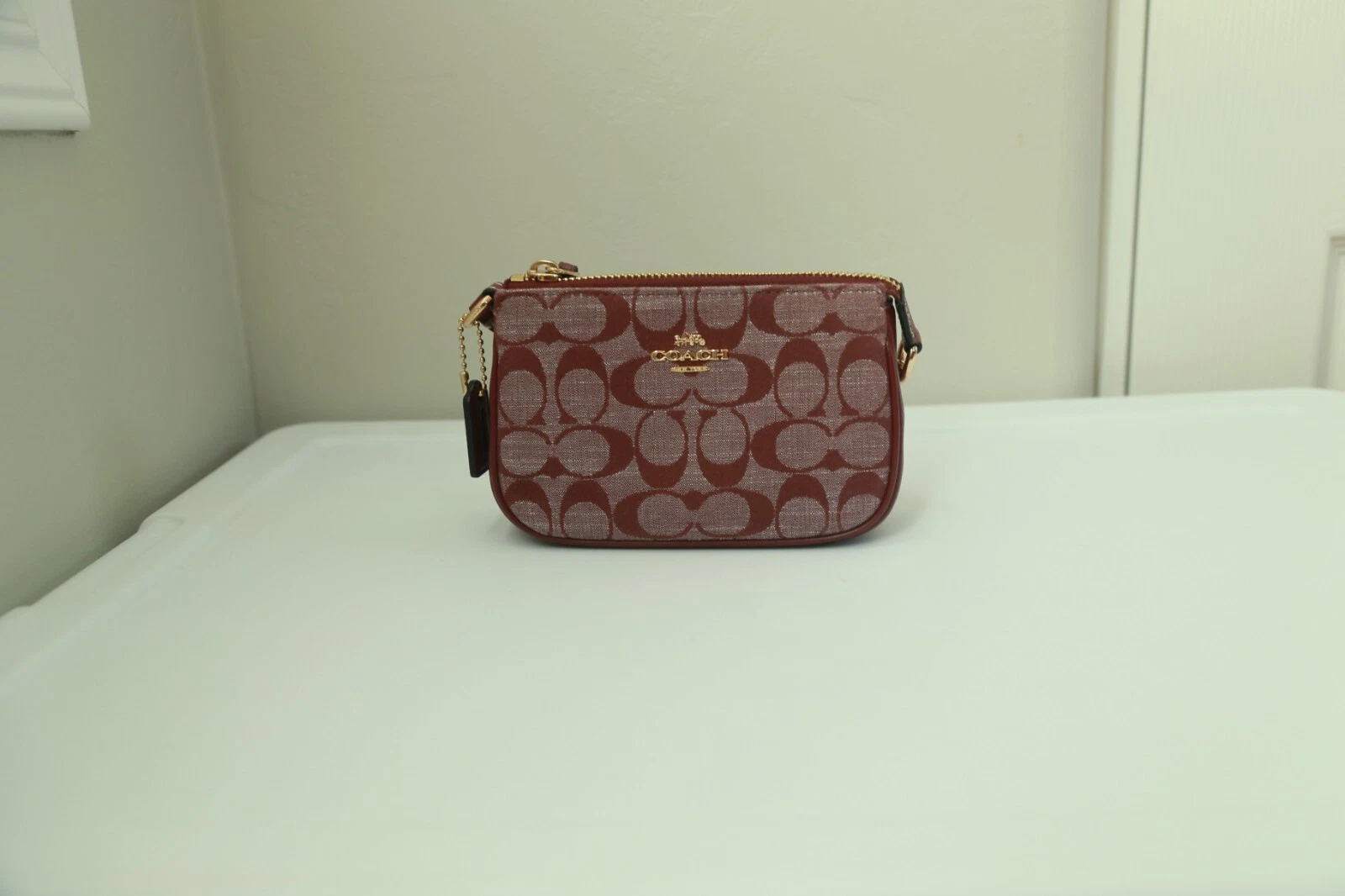 Chambray nuovo con etichette Coach CI027 Nolita 15 pollici firma
