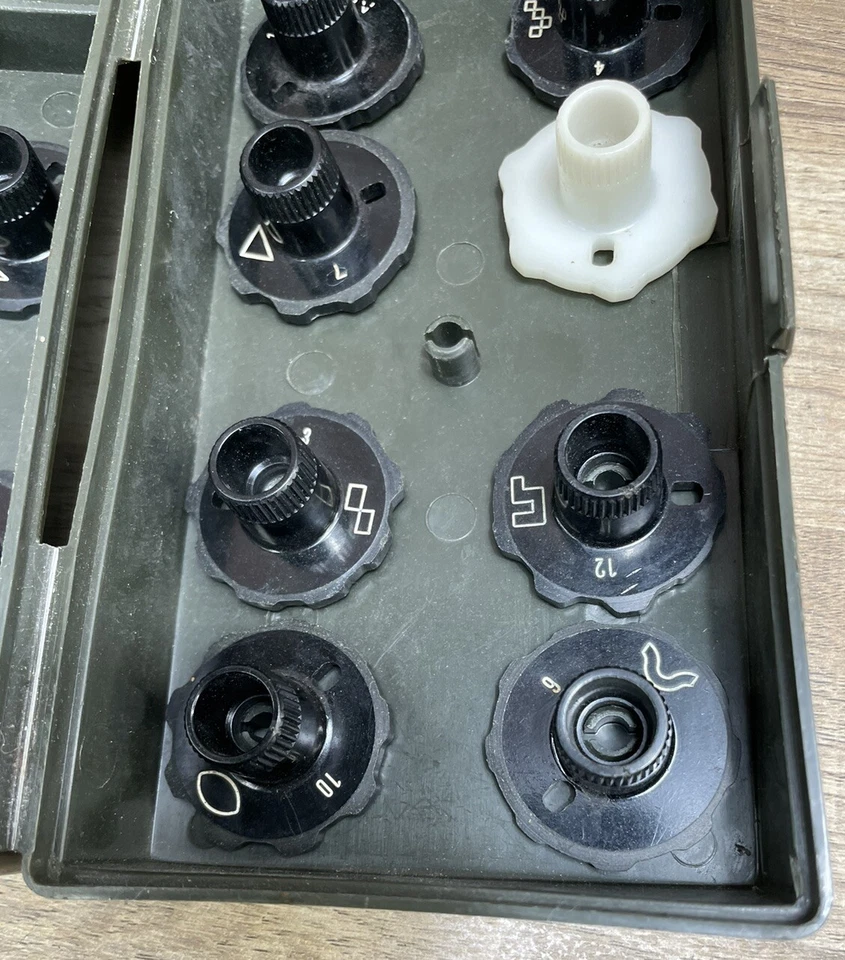 Wards Signature Zig-Zag Sewing Machine Bobbins Attachments in Original Box - Image 2 of 4