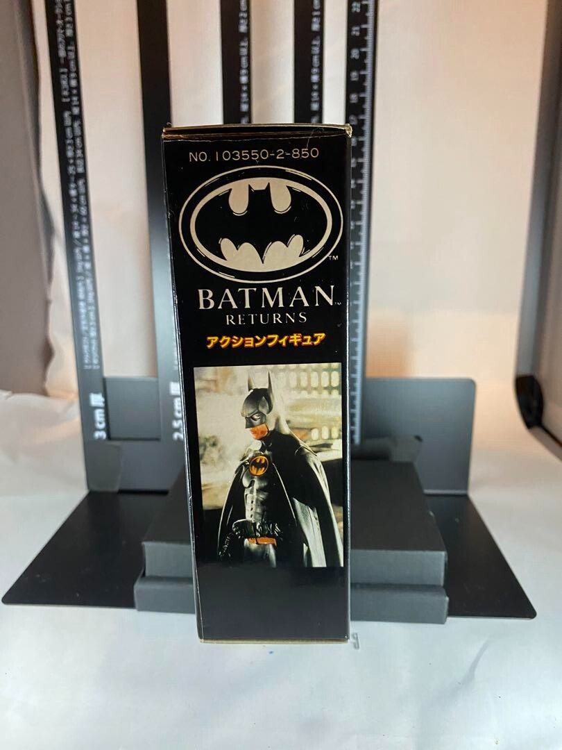 【BATMAN】 （ RETURNSソフトフィギュア〈 TAKARA〉未使用品Ⓜ︎ Batman Returns Takara Action Figure 1992 Takara Batman