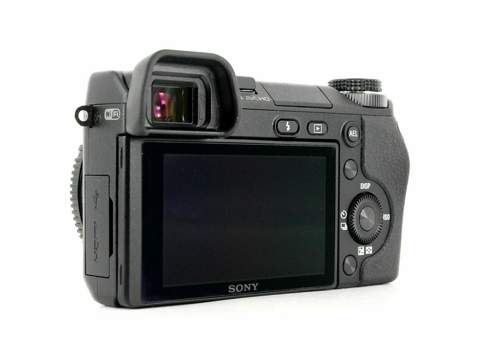 Sony NEX-6, photo 2 of 4