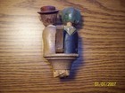 MECHANICAL LEVER GERMAN HAND CARVED WINE CORK STOPPER. COUPLE KISSING — photo 3