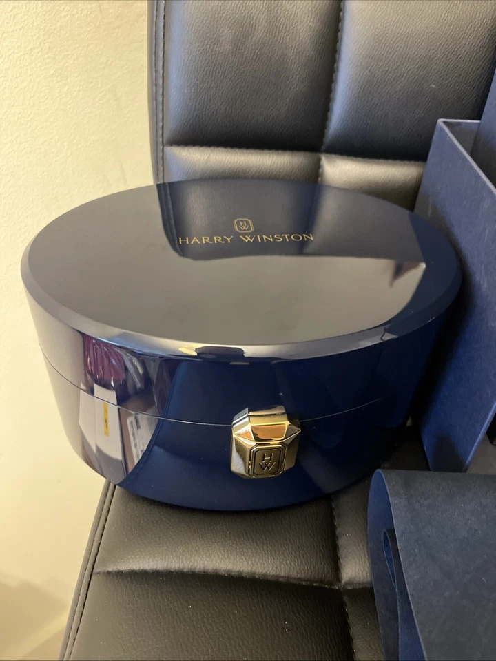 Caja de almacenamiento de reloj Harry Winston GENUINA. ¡Juego completo de tela interior y exterior!! Foto 3 de 4