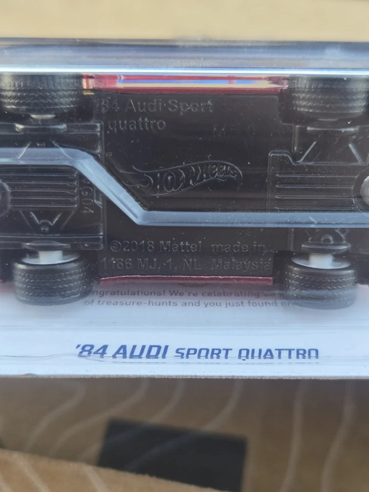 Audi Spor Quattro 2020 издание Hot Wheels Super Treasure Hunt 84 с защитой - Изображение 2 из 4