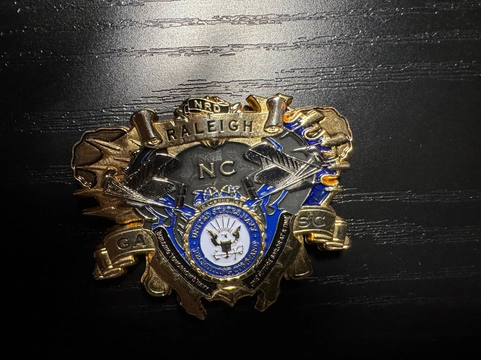 Moneda Desafío Desorden Jefes Armario Cabra CPO Marina de los Estados Unidos Raleigh Carolina del Norte Coleccionable Rara Foto 2 de 4