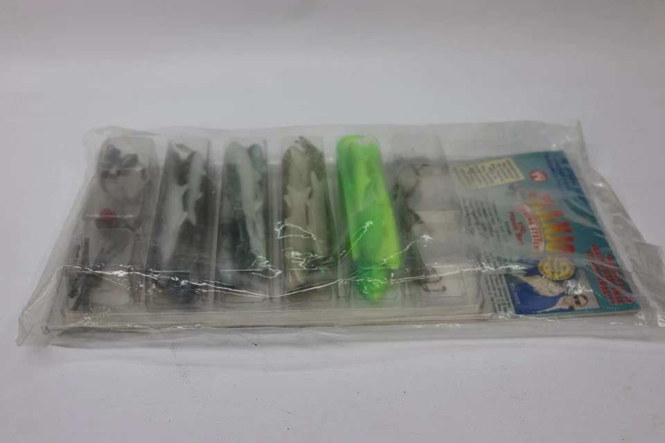 De Colección Banjo Weedless Minnow Bill Dance Banjo Bass Sistema de Pesca 110 piezas Kit NUEVO Foto 4 de 4