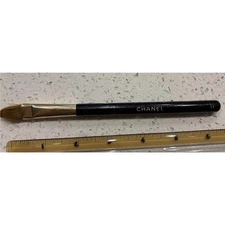 LES PINCEAUX DE CHANEL #11