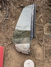 83-87-93 Mustang RH Convertible Rear Quarter Window Glass Passenger Carlite 4D1