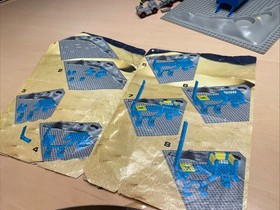 LEGO 483 Alpha-1 Rocket Base, Manual And parts Only.