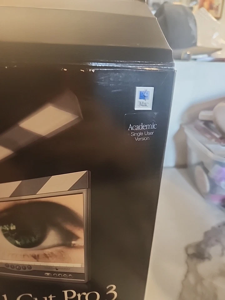 Final Cut Pro 3 for Mac/Apple User Manuals Original Not Complete See Photos - Image 4 of 4