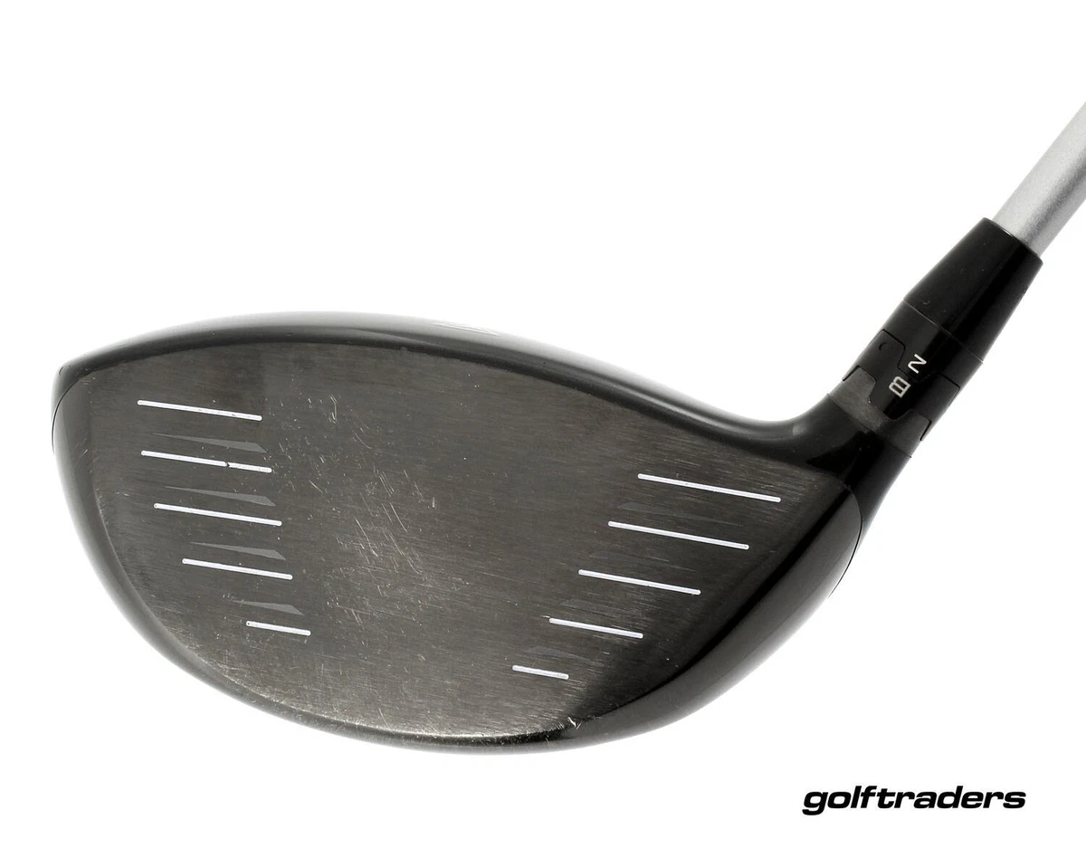 Titleist 915D2 Driver 9.5º Graphite Stiff Regular Flex New Grip P162