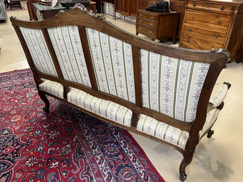 ANTIQUE FRENCH LOUIS XV CARVED & PARCEL-GILT UPHOLSTERED SALON SOFA COUCH SETTEE - Picture 18 of 18