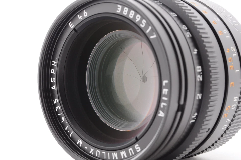 【MINT】Leica Summilux M 35mm f/1.4 ASPH Lens E46 11874 - Image 3 of 4