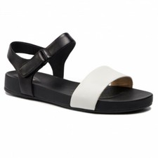 CLARKS B PACEY BLACK AND WHITE SANDAL SIZE UK 7 D