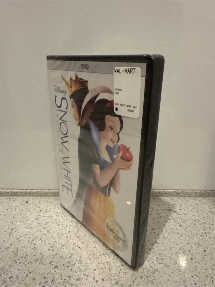 Snow White & The Seven Dwarfs Disney DVD 2017  New The Signature Collection - Image 4 of 4