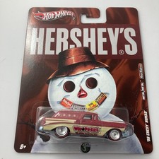 Hot Wheels Hershey's Diecast 1956 Chevy Nomad Whoppers Red & Beige