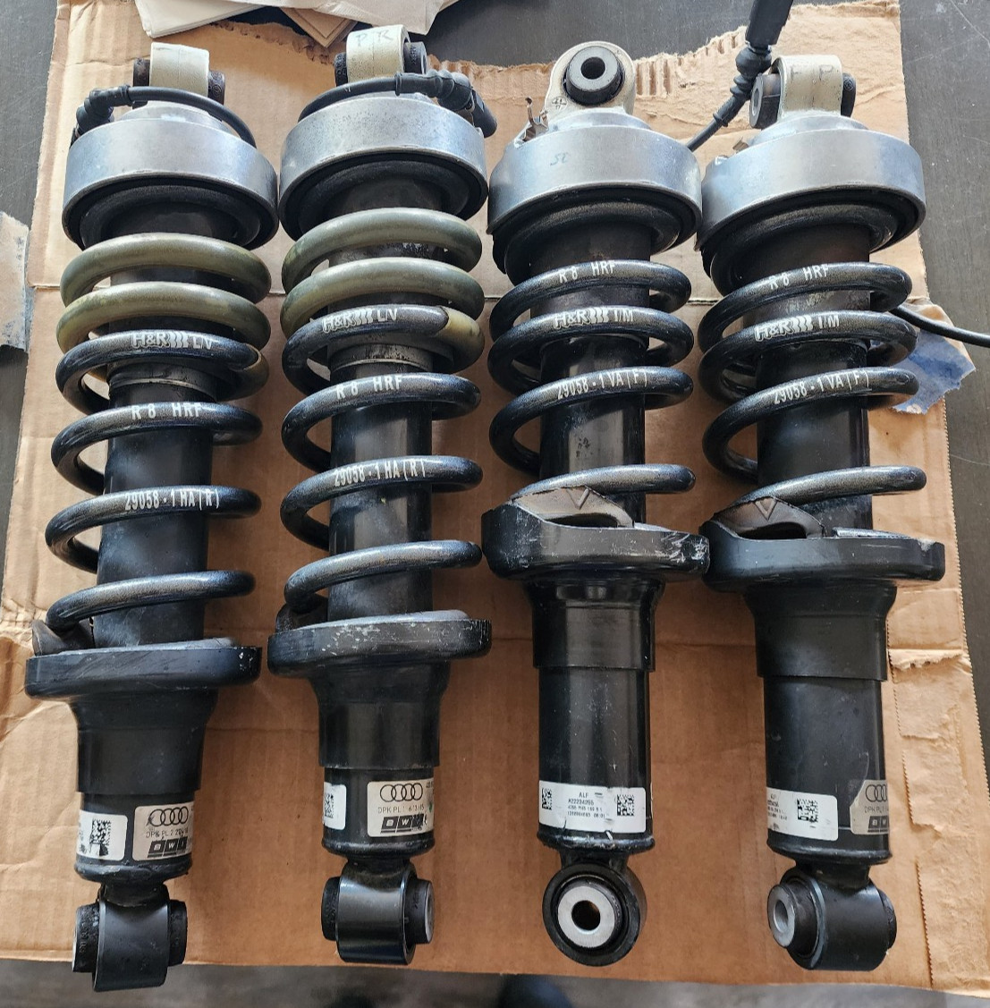 2008-2015 OEM Audi R8 V10 Magnetic Ride Struts Set With H&R Lowering Springs