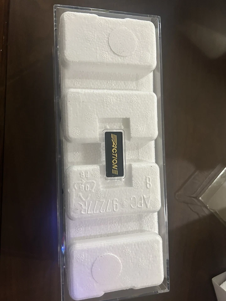 Bobby Allison #22 1985 Miller American Monte Carlo 1:24 RCCA/Acción Diecast Foto 3 de 3