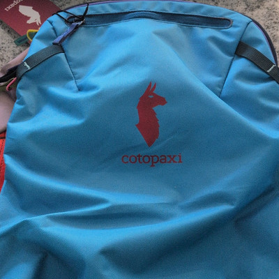 Cotopaxi Allpa Del Día 28L Travel Pack Backpack Carry-On Zip Blue/Multicolor