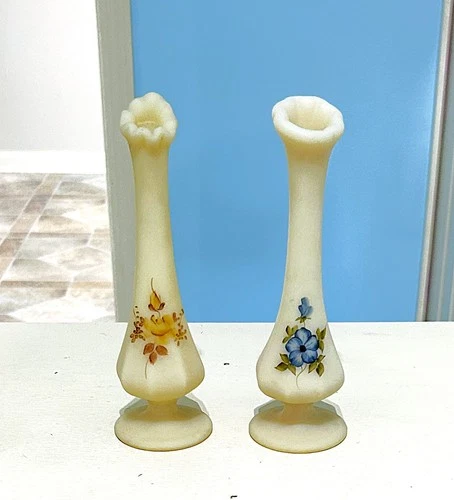 BEAUTIFUL LOT OF (2) FENTON SATIN GLASS HAND PAINTED SIGNED FLORAL BUD VASES