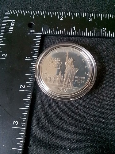 US Mint Set Liberty Coins 1886-1986 S Proof Silver 90% Dollar And Half Dollar - Picture 5 of 24