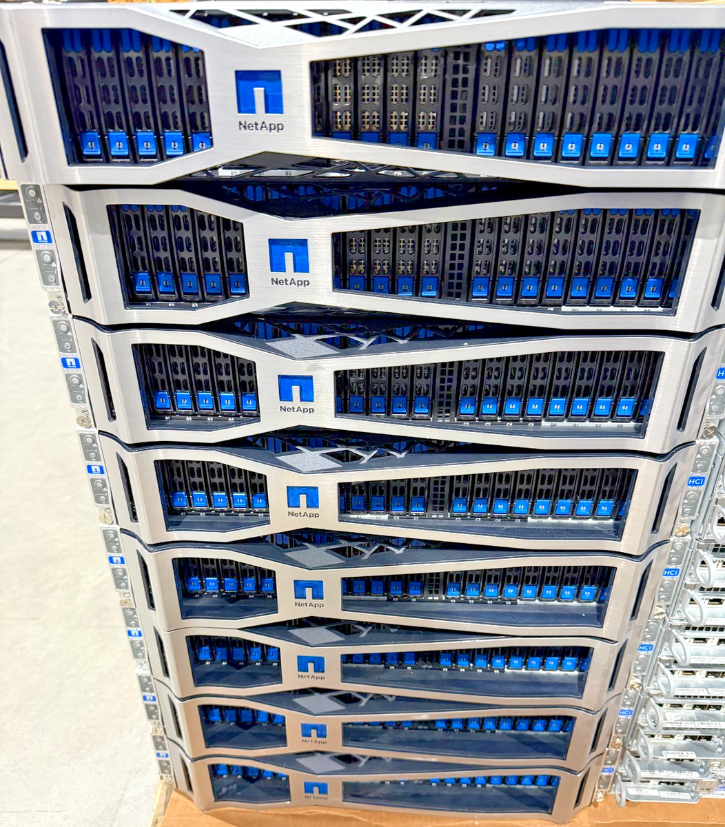 NETAPP HCI NAF-1701 SuperMicro Server 4X BLADE H410C 8X GOLD 6138