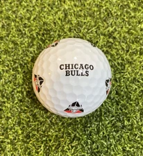 Logo Golf Ball  Taylormade Tp5 Chicago Bulls Excellent Condition 1pc